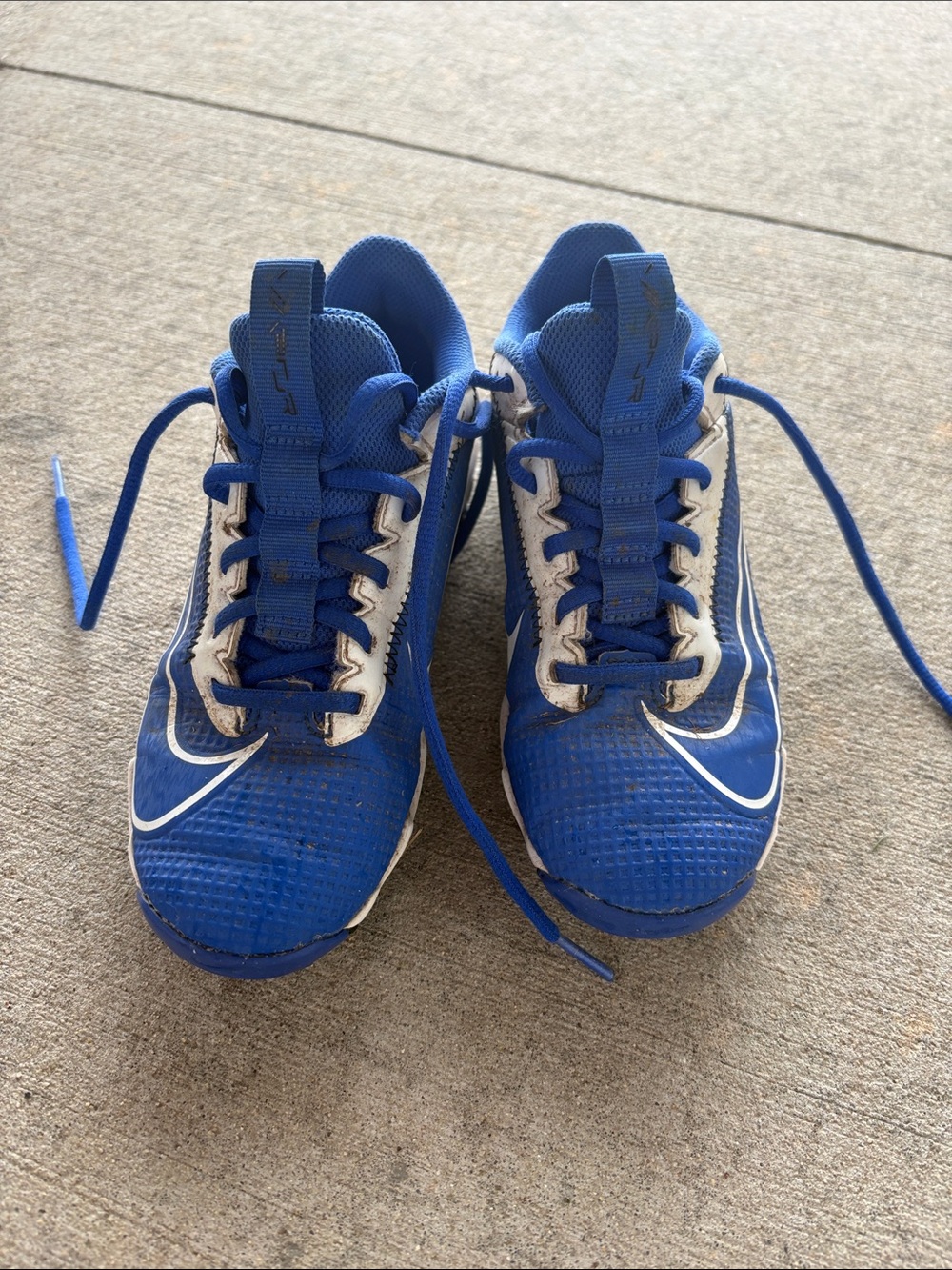 Nike Kids Blue and White Soccer Cleats - Youth